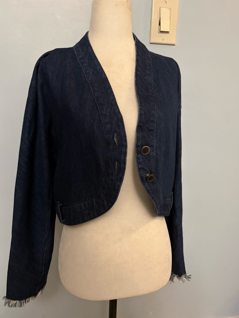 Cropped Dark Blue Denim Jacket with Button Front